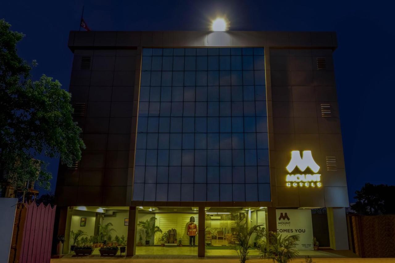 Mount Amara Hotel & Spa, Siliguri Exterior photo